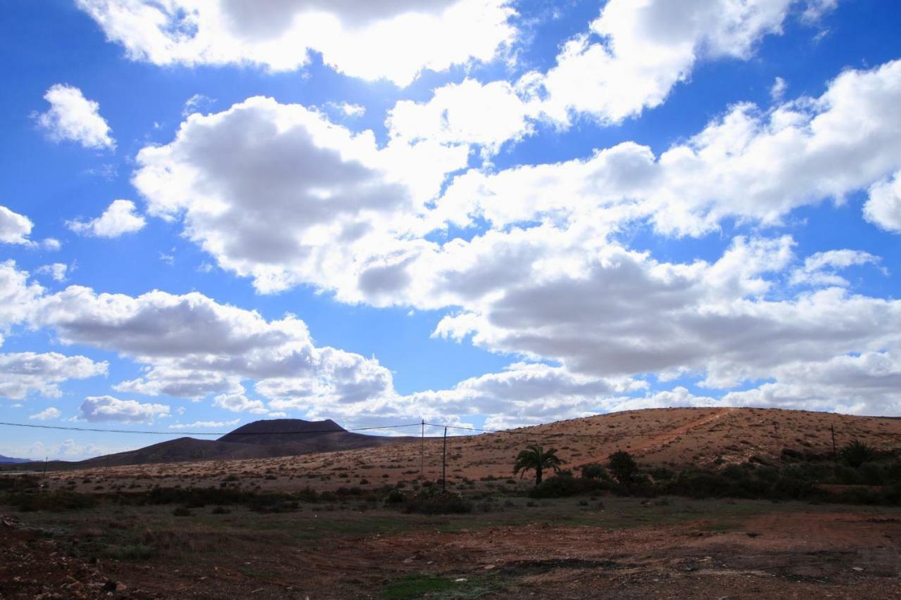 Montana Valles De Ortega - A Buitenkant foto